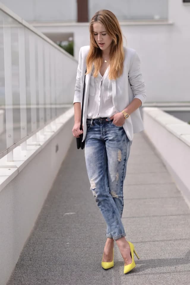 Stylowe stylizacje z jeansami i szpilkami na każdą okazję